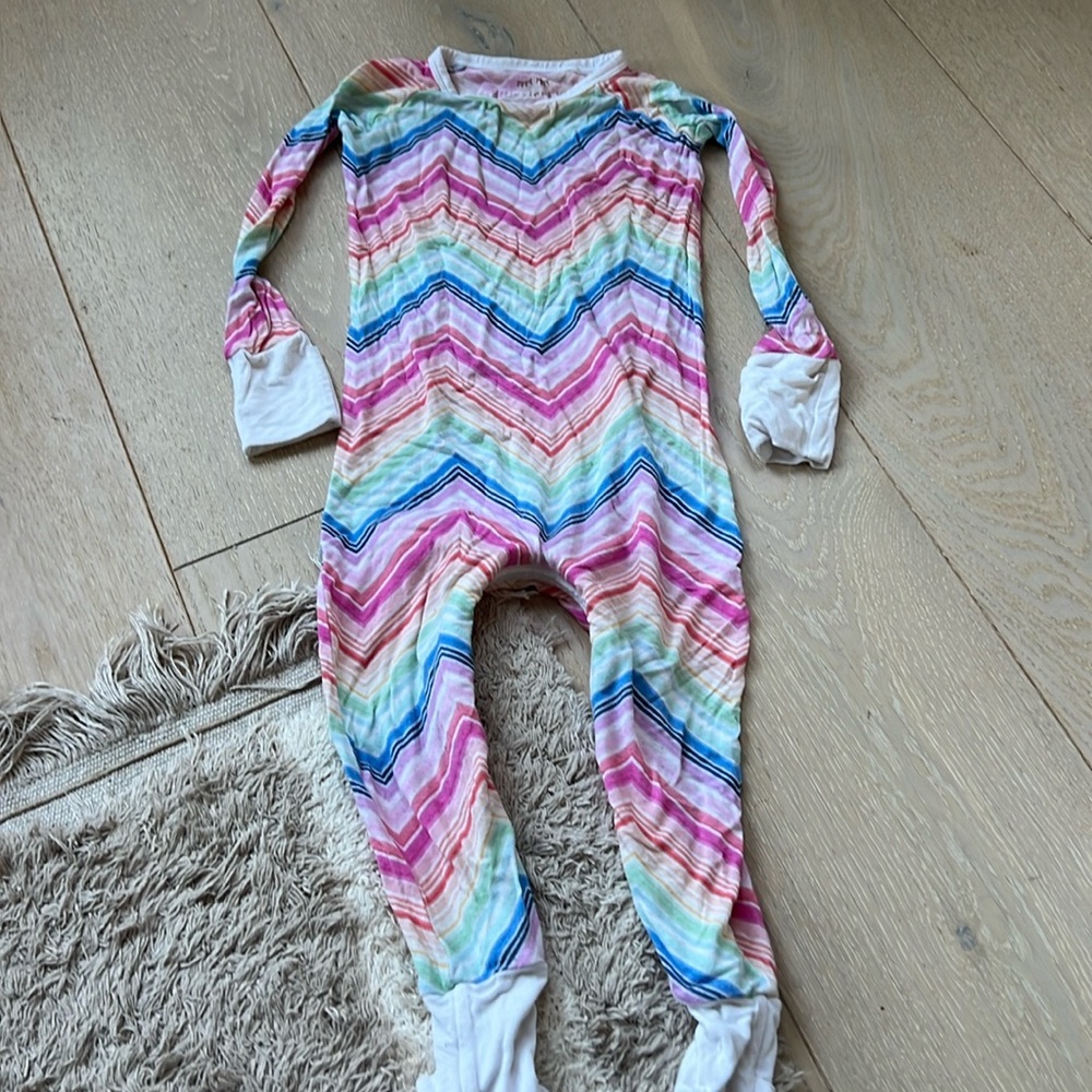 Little Sleepies Rainbow Chevron Crescent Zippy